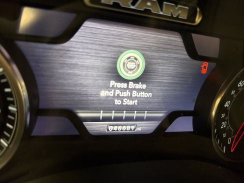 Used 2023 RAM 1500 Big Horn image 6