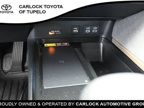 Used 2026 Toyota Camry LE FWD image 15