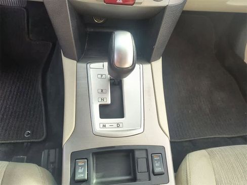Used 2013 Subaru Outback 2.5i Premium image 18