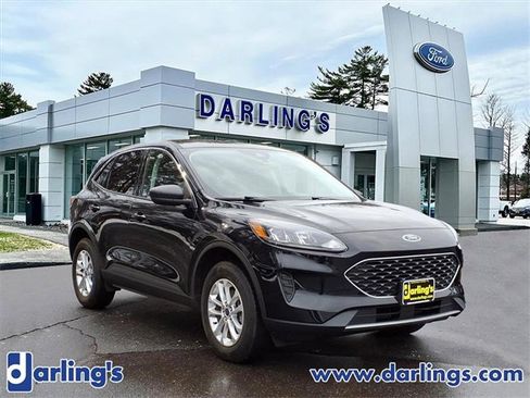 Used 2022 Ford Escape SE w/ Cold Weather Package image 3