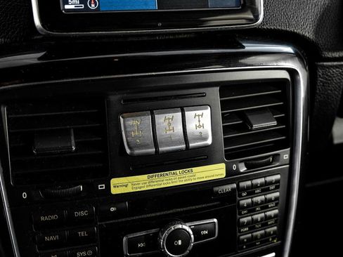 Used 2014 Mercedes-Benz G 63 AMG 4MATIC image 24