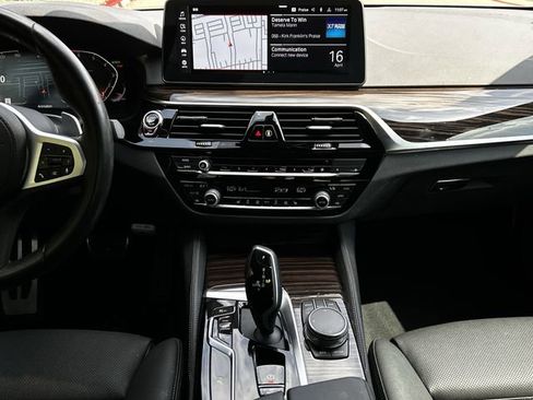 Used 2023 BMW 530i xDrive w/ M Sport Package AWD/4WD image 19