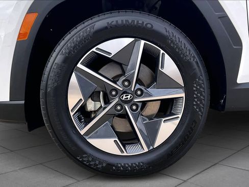 Certified 2025 Hyundai Tucson SEL image 10