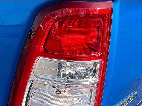 Used 2021 RAM 1500 Big Horn RWD image 28