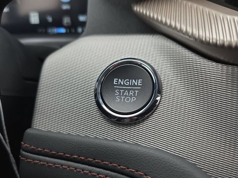 New 2026 Ford Explorer Active AWD/4WD image 5