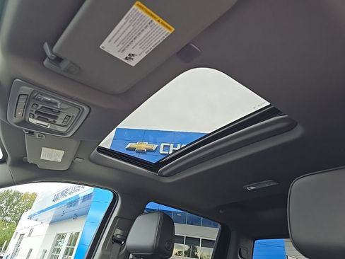 Used 2025 GMC Sierra 3500 Denali image 21