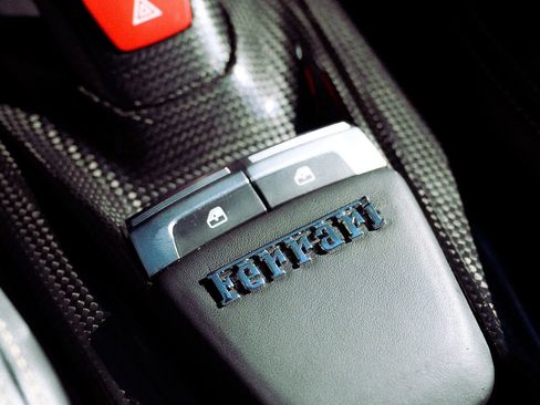 Used 2018 Ferrari 488 GTB image 52