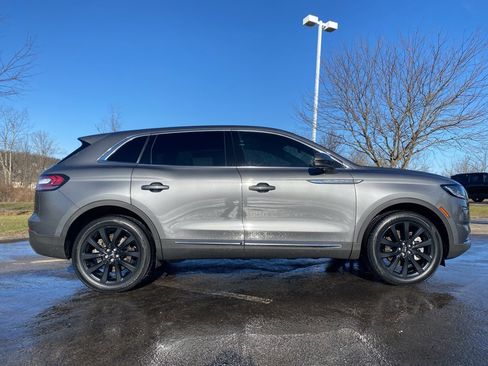 Used 2023 Lincoln Nautilus Reserve w/ Monochromatic Package image 2