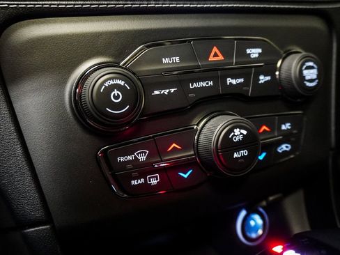 Used 2021 Dodge Charger SRT Hellcat RWD image 25