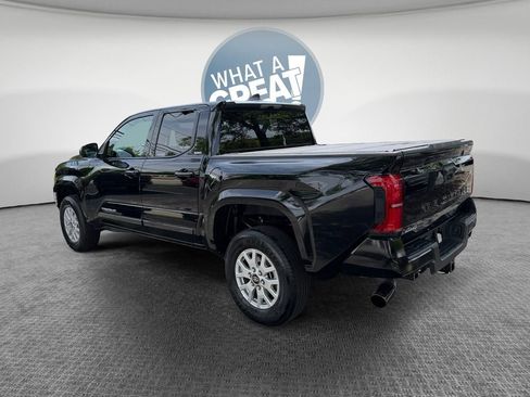 Certified 2026 Toyota Tacoma SR5 AWD/4WD image 6