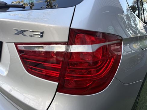 Used 2017 BMW X3 sDrive28i RWD image 12