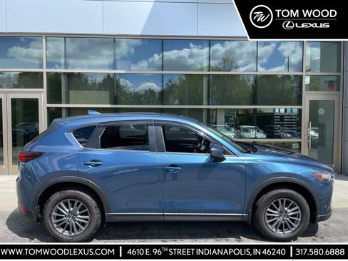 Used 2017 MAZDA CX-5 Touring w/ Preferred Equipment Package AWD/4WD image 1