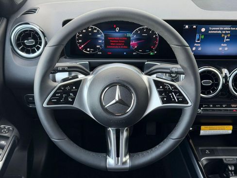 New 2026 Mercedes-Benz GLB 250 image 17