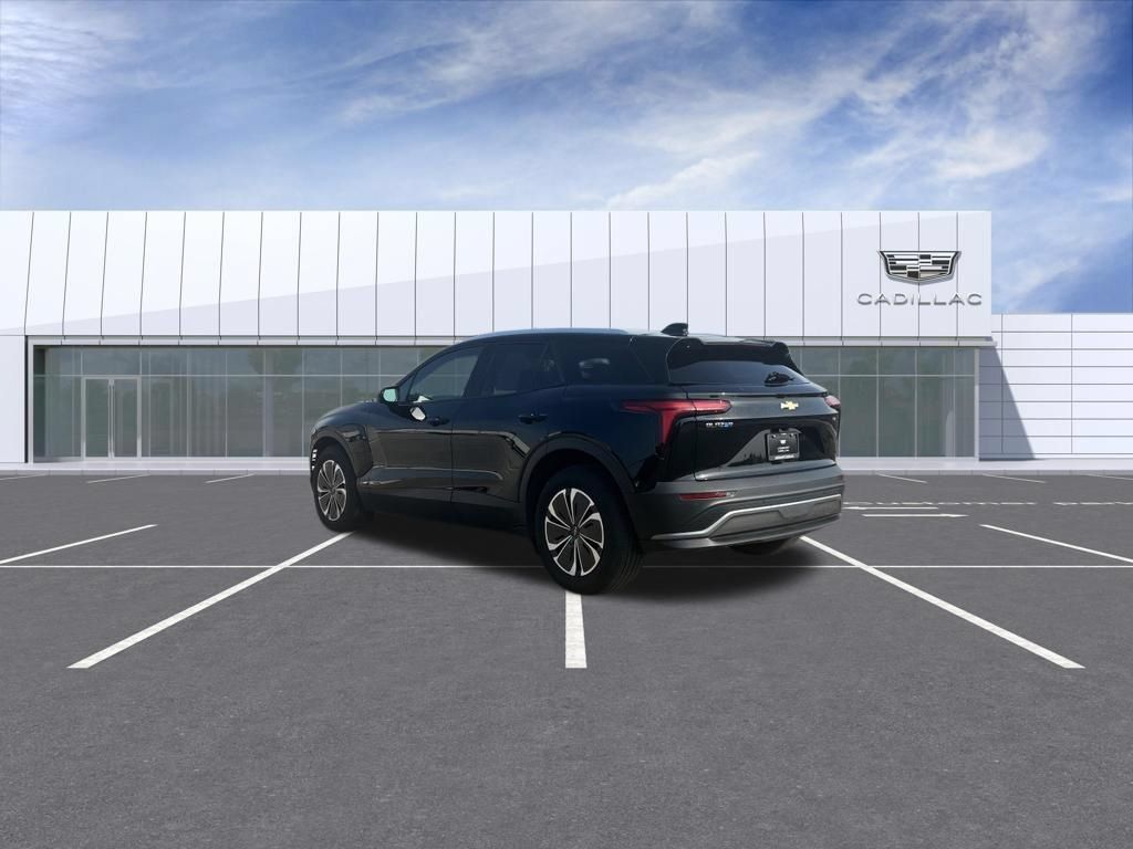 Used 2024 Chevrolet Blazer EV LT AWD/4WD image 4