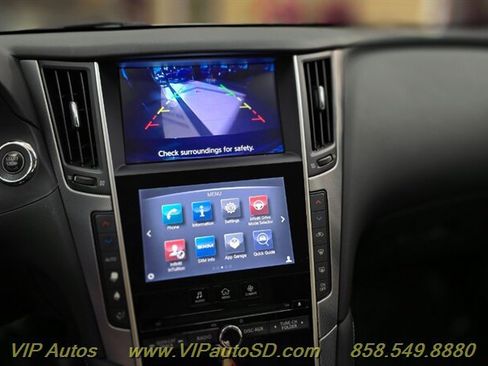 Used 2017 INFINITI Q50 3.0t Premium w/ Cargo Package (L95) image 18