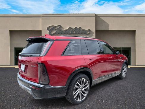 New 2026 Cadillac Vistiq Sport image 3