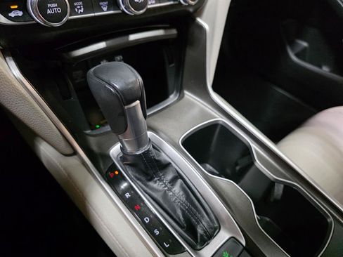 Used 2021 Honda Accord EX-L image 34