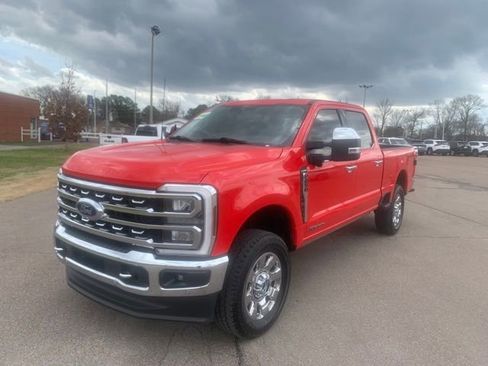 Used 2024 Ford F250 Lariat w/ Lariat Ultimate Package image 3