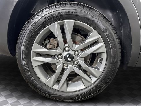 Used 2021 Kia Seltos LX image 31