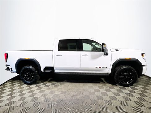 New 2026 GMC Sierra 3500 AT4 w/ AT4 Premium Plus Package image 9