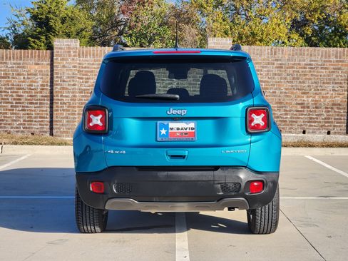Used 2022 Jeep Renegade Limited image 7