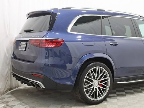 Used 2024 Mercedes-Benz GLS 63 AMG 4MATIC image 10