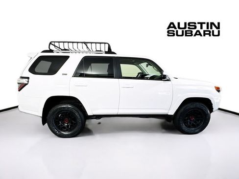 Used 2022 Toyota 4Runner SR5 w/ 4Runner Black Package (TMS) AWD/4WD image 8
