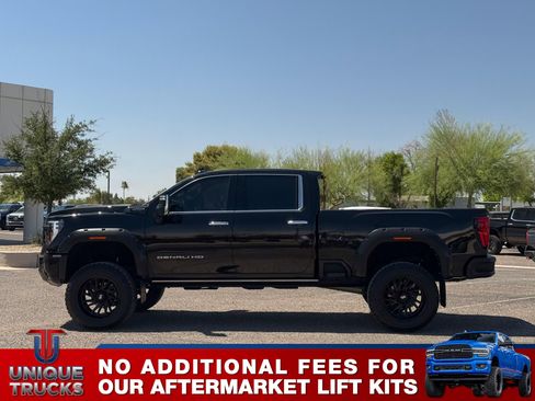 Used 2024 GMC Sierra 2500 Denali Ultimate w/ Max Trailering Package AWD/4WD image 10