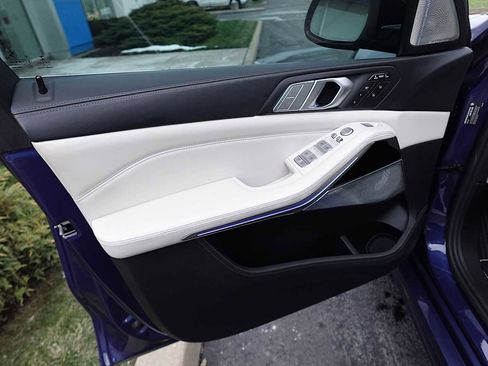 Used 2021 BMW ALPINA XB7 AWD/4WD image 12