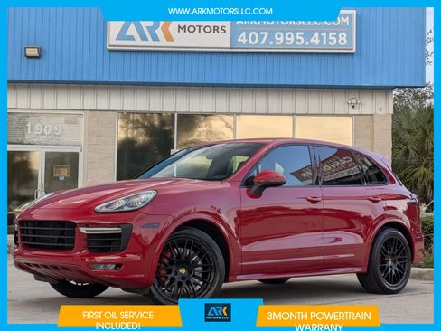 Used 2016 Porsche Cayenne GTS AWD/4WD image 1