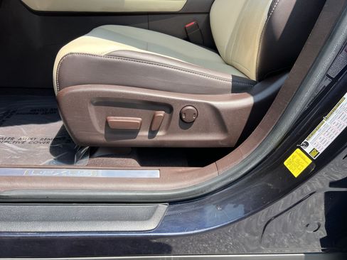 Used 2019 Lexus RX 350 AWD w/ Premium Package image 14