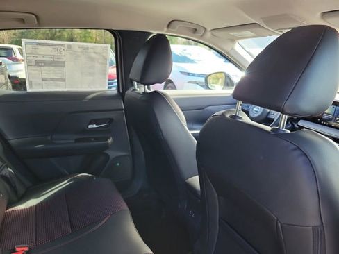 New 2026 Nissan Kicks SR image 26