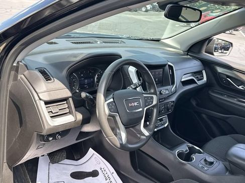 Used 2023 GMC Terrain SLE w/ Driver Convenience Package AWD/4WD image 9