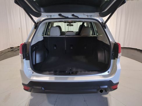 Used 2022 Subaru Forester Limited image 38