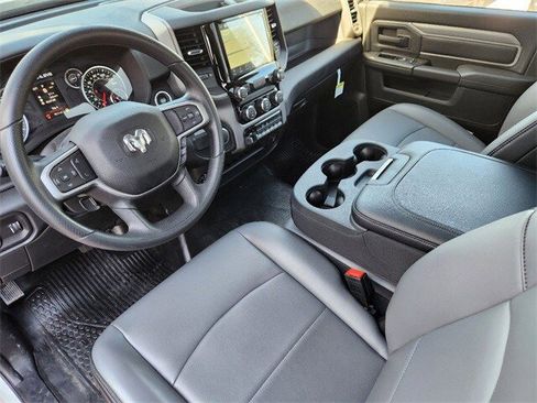 New 2024 RAM 2500 Tradesman w/ Convenience Group image 19