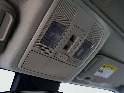 Used 2017 MAZDA MAZDA3 Touring image 24