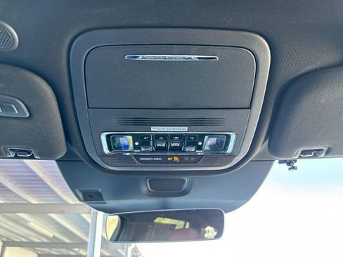 Used 2025 Lincoln Aviator Reserve AWD/4WD image 38