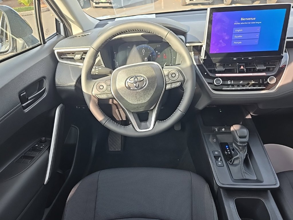 New 2026 Toyota Corolla Cross LE w/ Moonroof Package AWD/4WD image 13