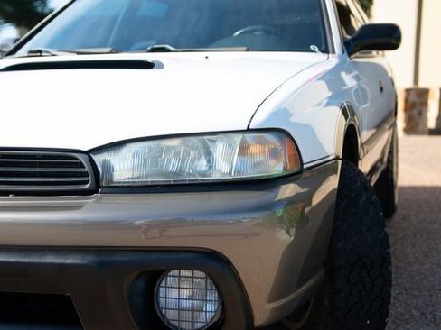 Used 1997 Subaru Legacy Wagon image 3