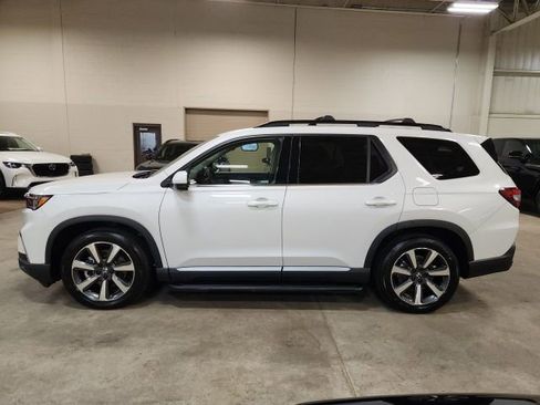 Certified 2023 Honda Pilot Elite image 6