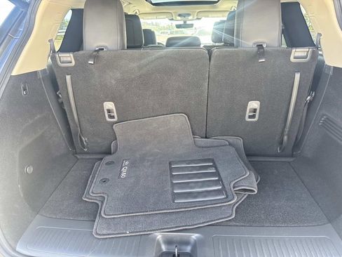 Certified 2025 INFINITI QX60 Luxe FWD image 6