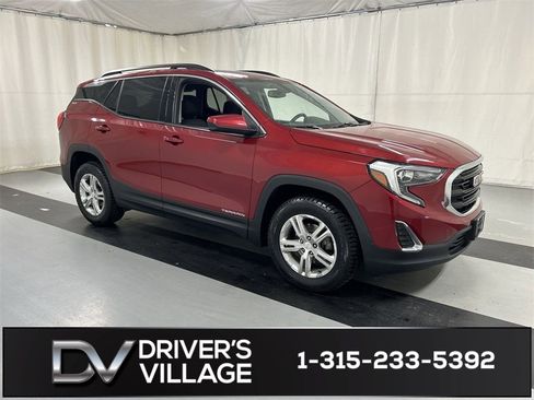 Used 2019 GMC Terrain SLE w/ Driver Convenience Package image 1