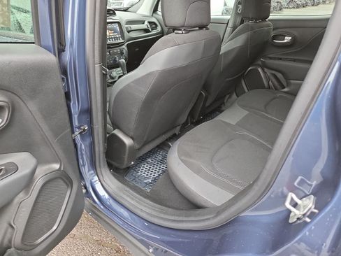 Certified 2023 Jeep Renegade Altitude w/ Convenience Group I AWD/4WD image 20