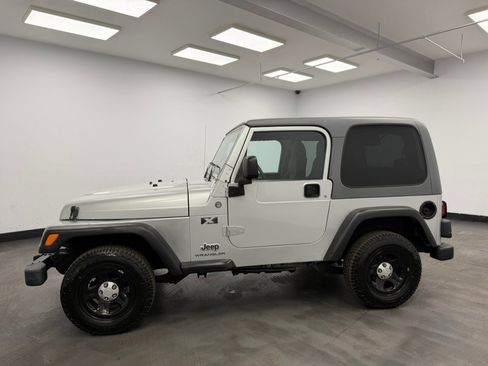 Used 2005 Jeep Wrangler X AWD/4WD image 5