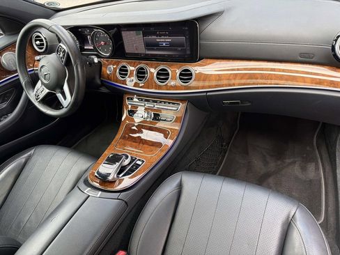 Used 2019 Mercedes-Benz E 300 image 13