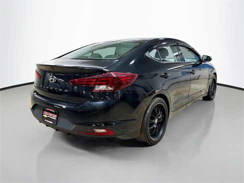 Used 2019 Hyundai Elantra SE w/ Cargo Package image 7
