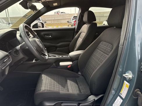 Used 2024 Honda HR-V Sport image 28