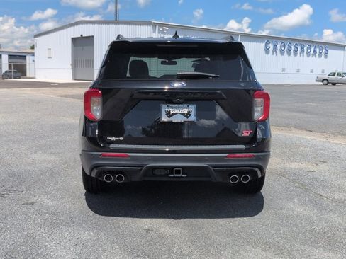 Certified 2023 Ford Explorer ST w/ Equipment Group 401A AWD/4WD image 5