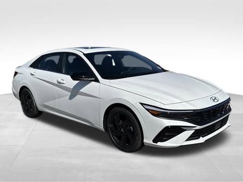 New 2026 Hyundai Elantra SEL Sport Premium FWD image 7