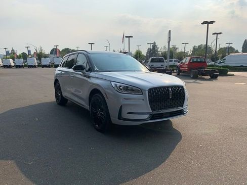 New 2025 Lincoln Corsair Grand Touring w/ Equipment Group 301A image 9